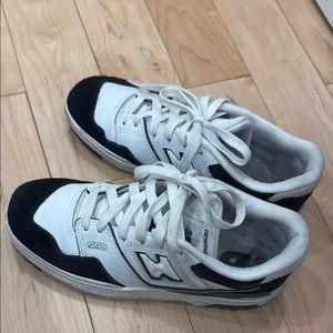 New Balance Men's White and Black Sneakers